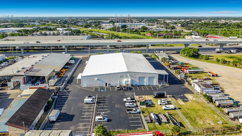 More Photos Of 4677 118th Ave N, Clearwater Manufacturing For Sale