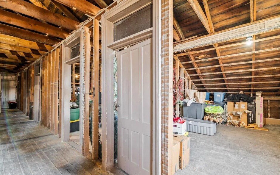 More Photos Of 59 W Main St, Broadalbin Hospitality For Sale