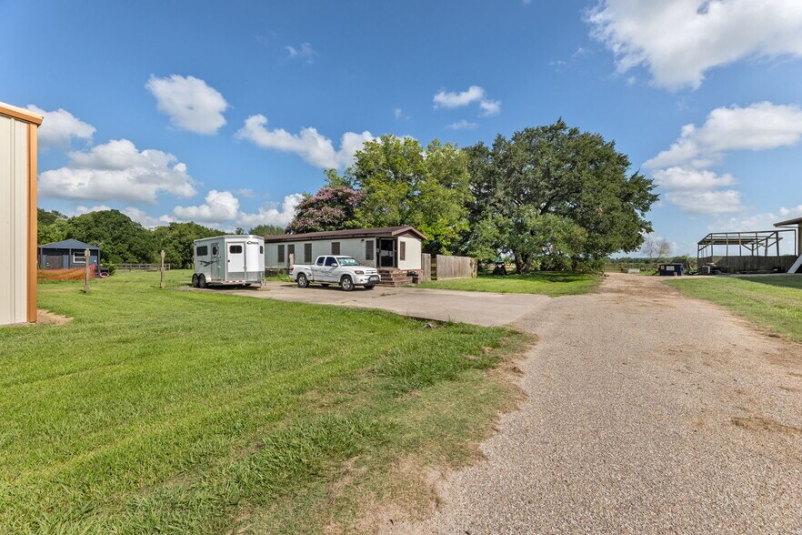 More Photos Of 1226 County Road 201A, Angleton Land For Sale