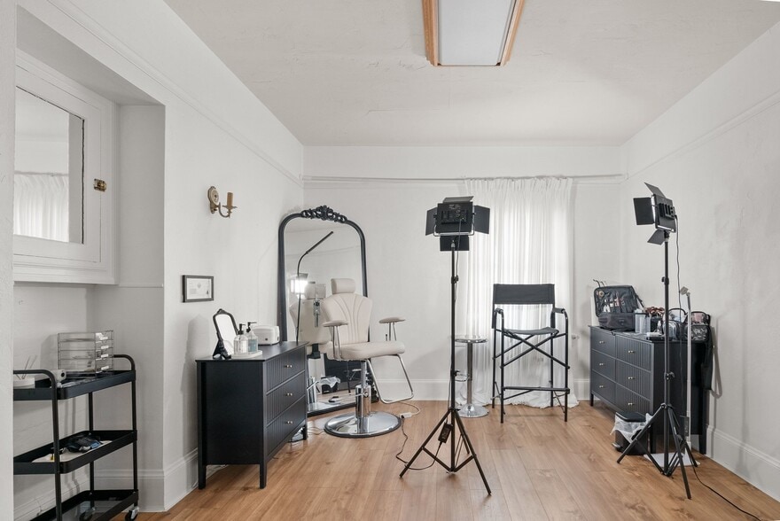 More Photos Of 217 E Lake Ave, Watsonville Office For Sale