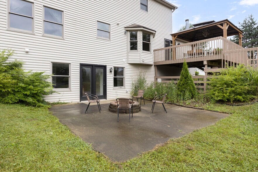 More Photos Of 11578 Duncan Plains Rd, Johnstown Specialty For Sale