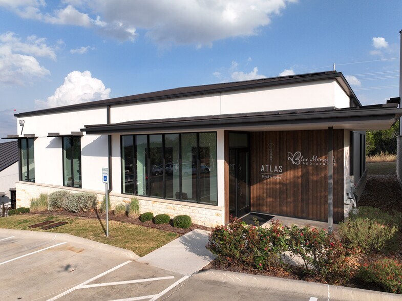 More Photos Of 3503 Wild Cherry Dr, Lakeway Medical For Lease