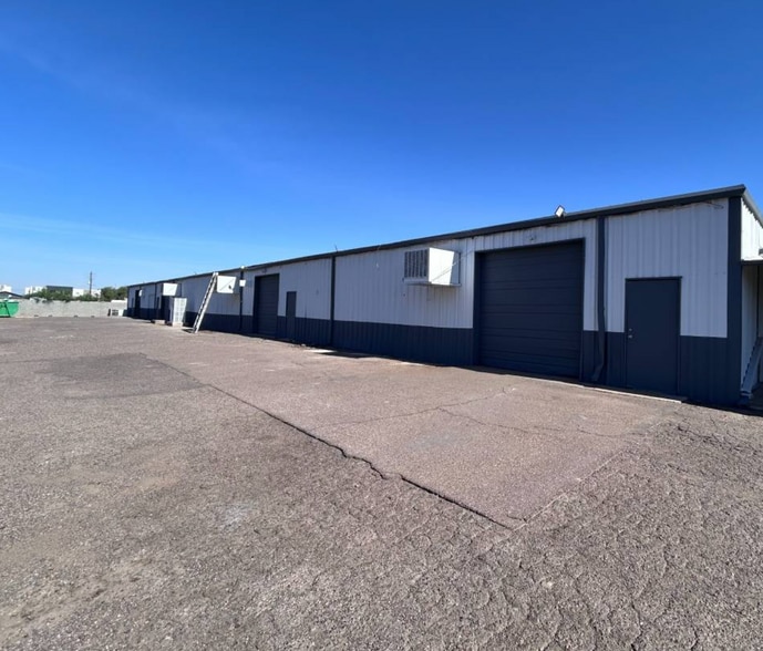 More Photos Of 1424-1428 E Broadway Rd, Phoenix Manufacturing For Lease