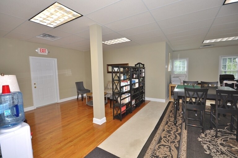 More Photos Of 51 Grove St, Chester Office For Lease