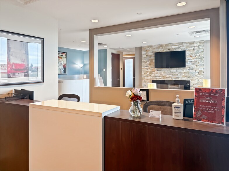 More Photos Of 10233 S Parker Rd, Parker Coworking Space