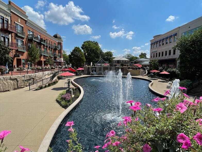 Primary Photo Of 121 Mill St, Gahanna Apartments For Lease