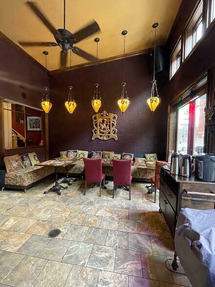 More Photos Of 210 W 14th St, Cincinnati Hospitality For Lease