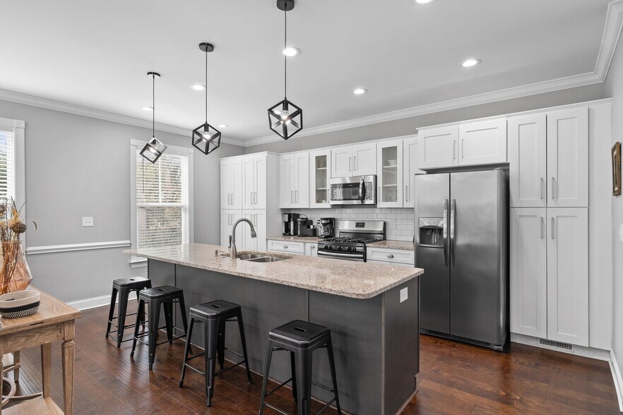 More Photos Of , Greenville Multifamily For Sale