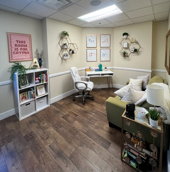More Photos Of 1055 N 300 W, Provo Medical For Lease