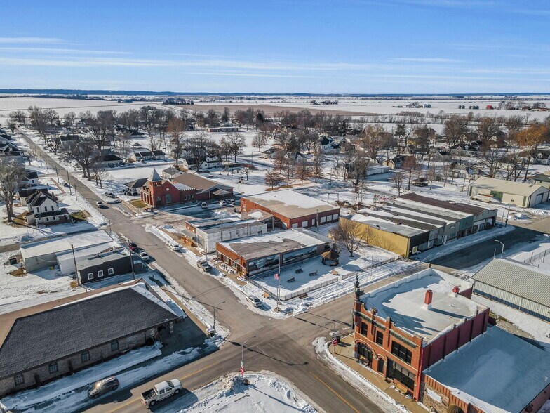 More Photos Of 112 S Pine St, Norborne Bank For Sale