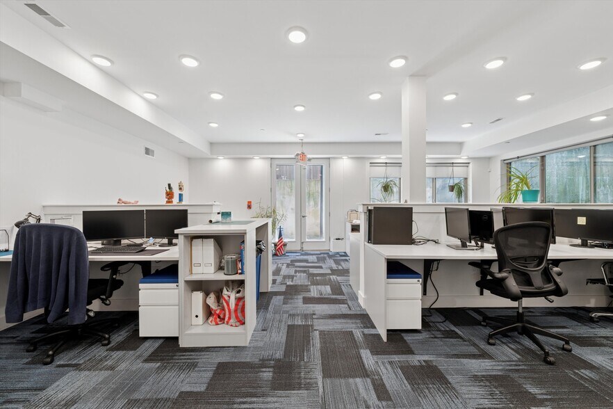 More Photos Of 1225 N 7th St, Philadelphia Office For Lease
