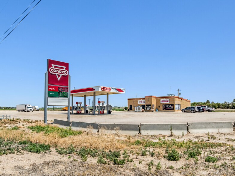 More Photos Of 36020 US Highway 287, Wiley Service Station For Sale