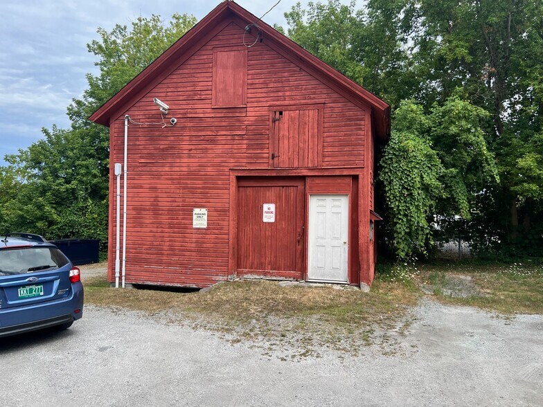 More Photos Of 51 Main St, Fair Haven Specialty For Sale