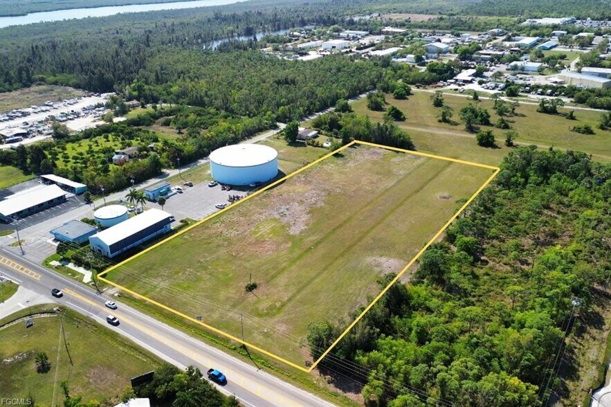 More Photos Of 5361 Pine Island Rd NW, Bokeelia Land For Sale