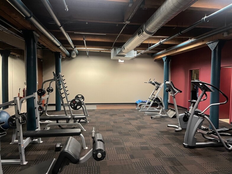 More Photos Of 216 S Jefferson St, Chicago Loft Creative Space For Sale