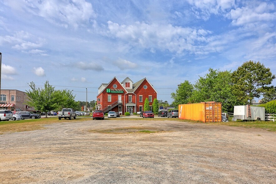 More Photos Of 201 Business Park Dr, Rincon Office For Sale