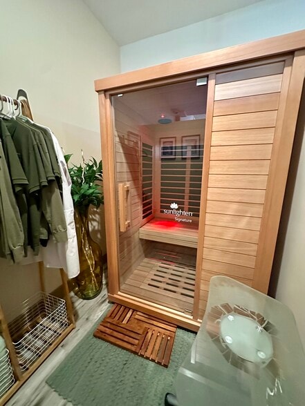 More Photos Of 351-357 Bloomfield Ave, Caldwell Storefront For Sale