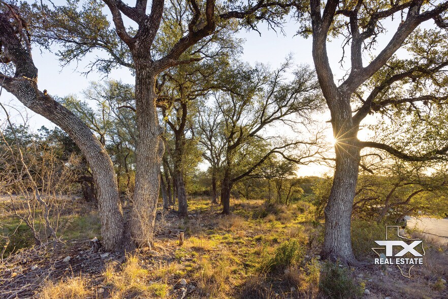 More Photos Of 5803 Circulo dr, Lago Vista Land For Sale