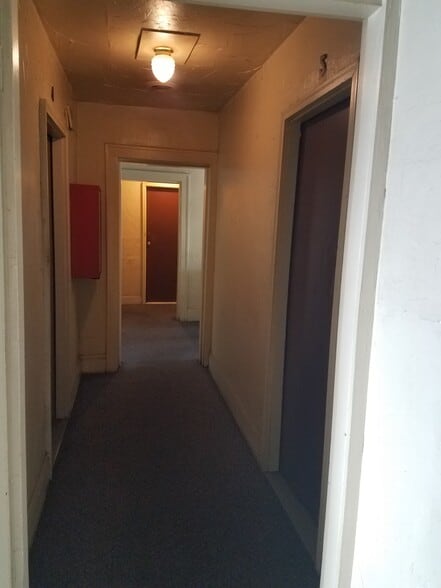 More Photos Of 576 E 152nd St, Cleveland Apartments For Sale