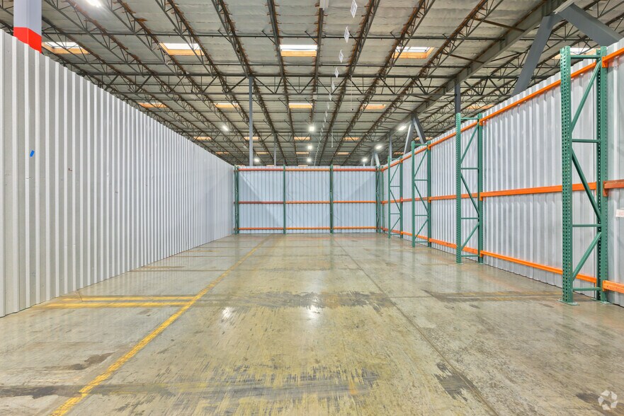 More Photos Of 3950 Airport Dr, Ontario Warehouse For Lease