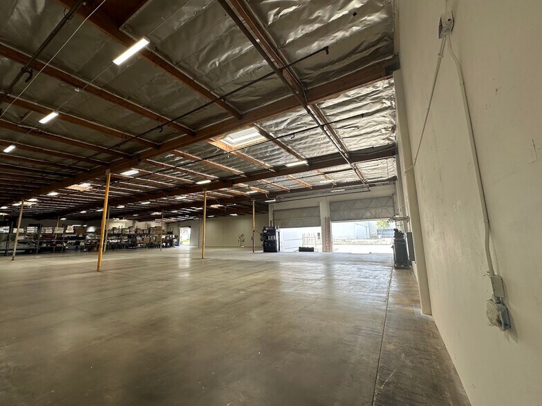 More Photos Of 1315 S Johnson Dr, City of Industry Warehouse For Lease