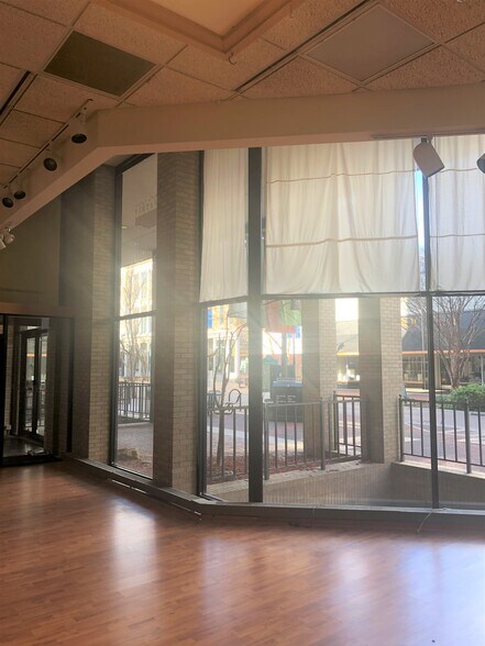 More Photos Of 157 S Kalamazoo Mall, Kalamazoo Apartments For Lease