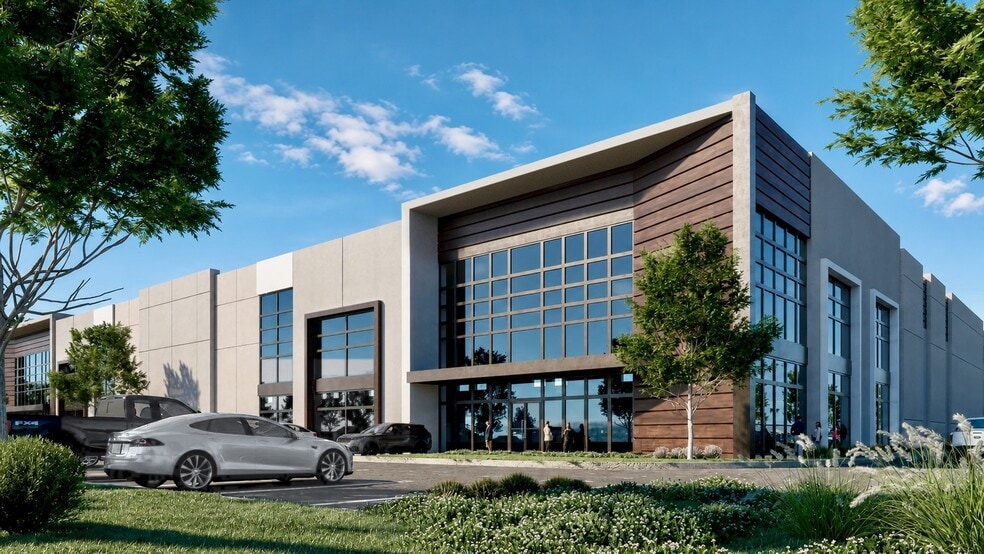 Primary Photo Of 6280 N I-35, Denton Distribution For Sale