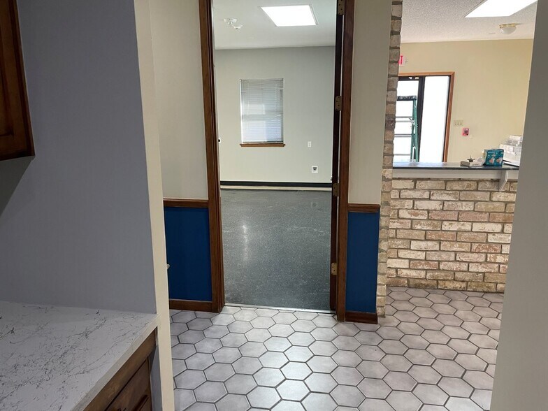 More Photos Of , Spring Unknown For Sale