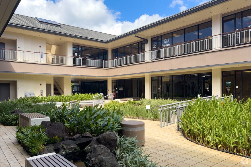 More Photos Of 6700 Kalanianaole Hwy, Honolulu Unknown For Lease