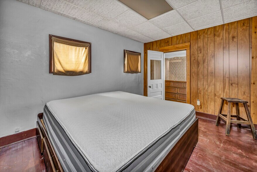 More Photos Of , Lorain Unknown For Sale