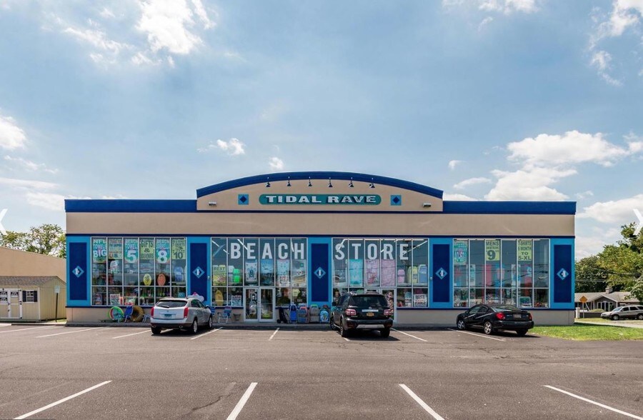 Primary Photo Of 20644 Coastal Hwy, Rehoboth Beach Storefront For Lease