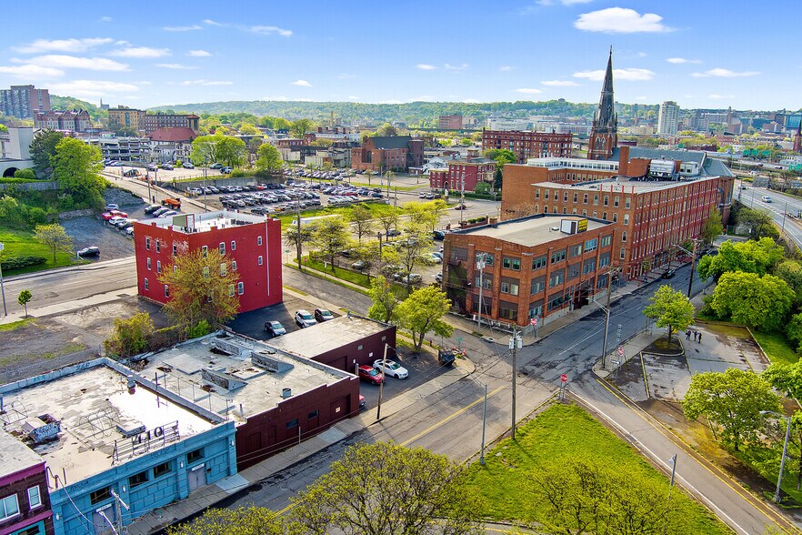 More Photos Of 400 Pearl St, Syracuse Manufacturing For Sale