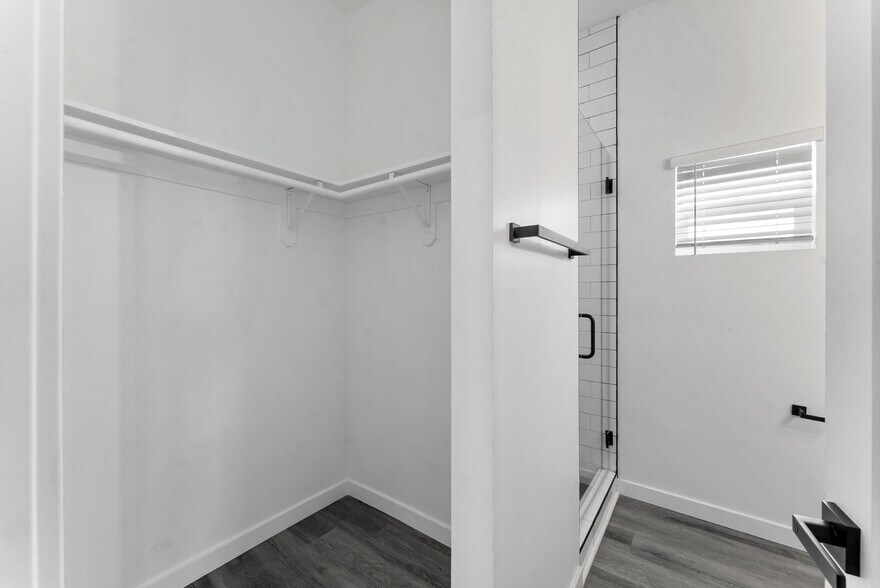 More Photos Of 8353 Ivory Coast Dr, San Diego Multifamily For Sale