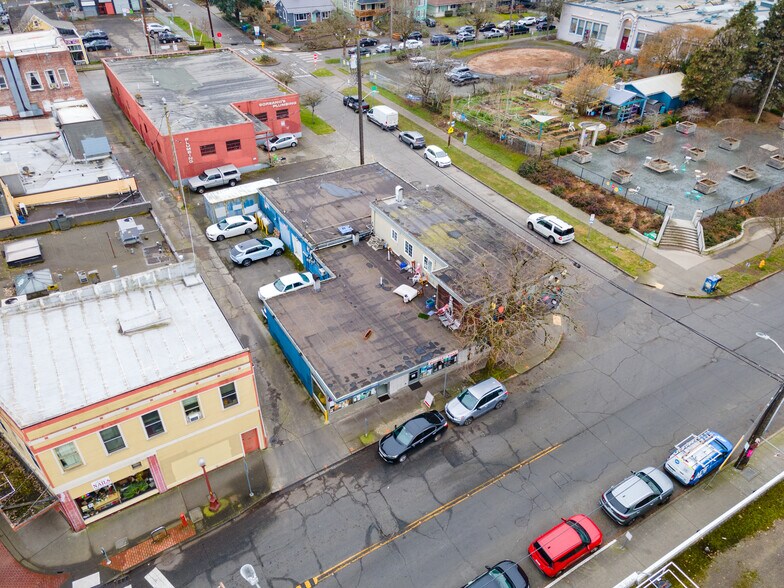 More Photos Of 4850 37th Ave S, Seattle Freestanding For Lease
