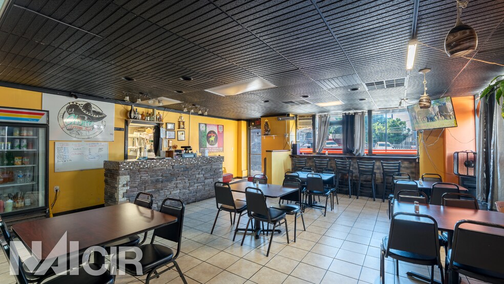 More Photos Of 425 S Cameron St, Harrisburg Warehouse For Sale