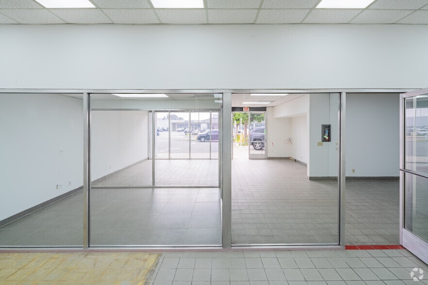 More Photos Of 8559 Artesia Blvd, Bellflower Auto Dealership For Sale