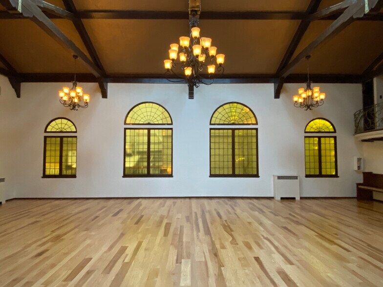 More Photos Of 3630 Telegraph Ave, Oakland Storefront Retail Residential For Sale