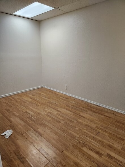 More Photos Of 1619 Cecil Ave, Delano Medical For Lease