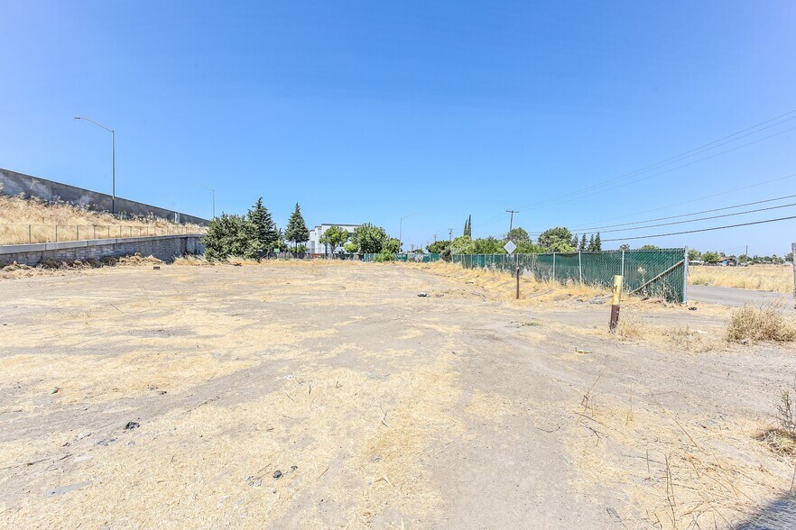 More Photos Of 5133 S State Route 99 W Fr Rd, Stockton Land For Sale