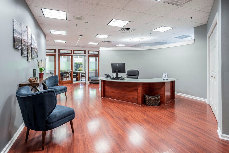 More Photos Of 807 Mantoloking Rd, Brick Office For Sale