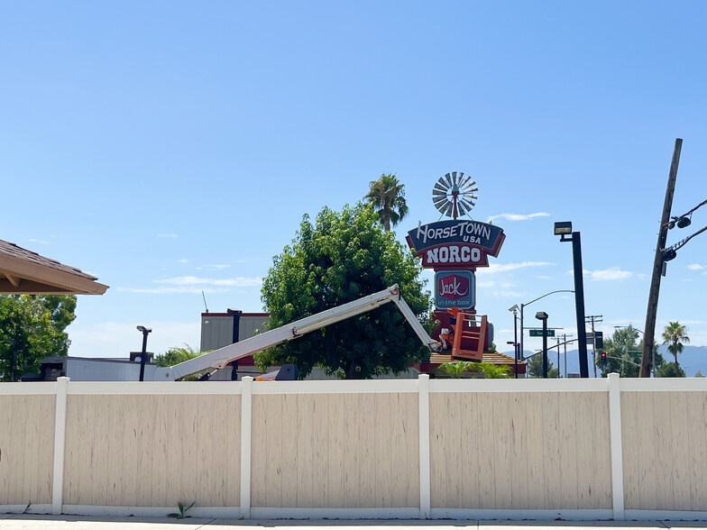 More Photos Of 3969 Sierra Ave, Norco Medical For Sale