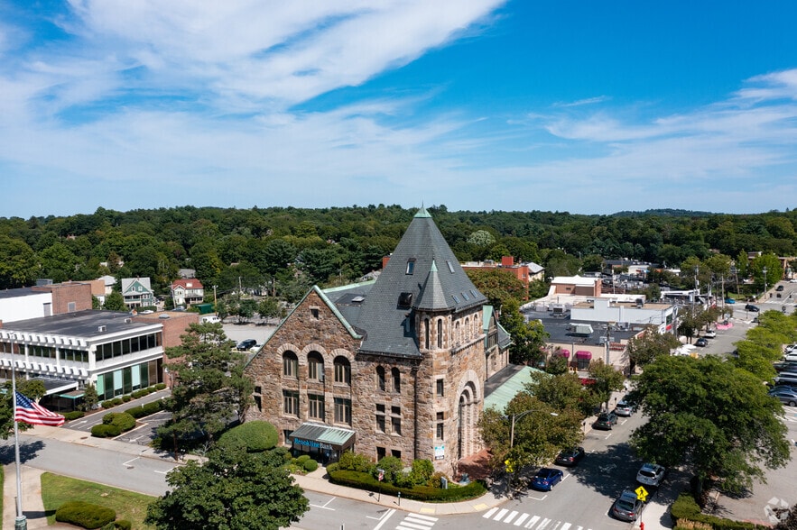 More Photos Of 10 Langley Rd, Newton Office For Sale