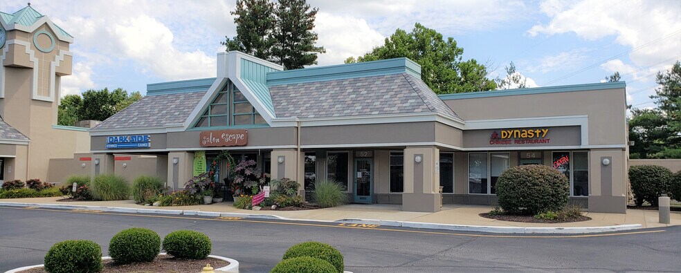 More Photos Of 2-20 Clarkson Wilson Ctr, Chesterfield General Retail For Sale