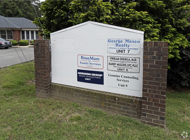 More Photos Of 839 Majestic Ct, Gastonia Office For Lease