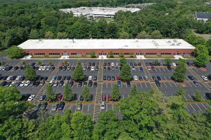 Primary Photo Of 375 Paramount Dr, Raynham Light Manufacturing For Lease