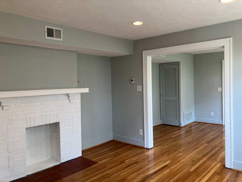 More Photos Of 2830 W Liberty Ave, Pittsburgh Storefront Retail Residential For Sale
