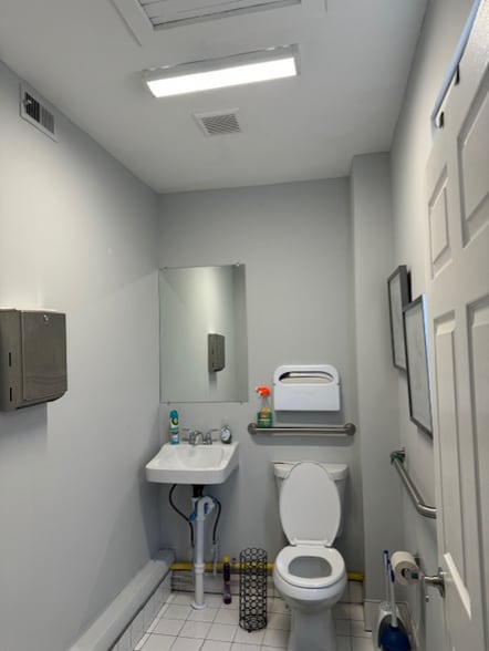 More Photos Of 2 Pleasant Hill Rd, Owings Mills Freestanding For Lease