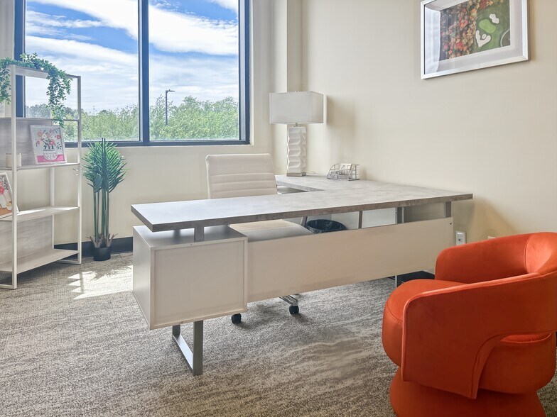 More Photos Of 1301 Industrial Dr, Crestview Coworking Space