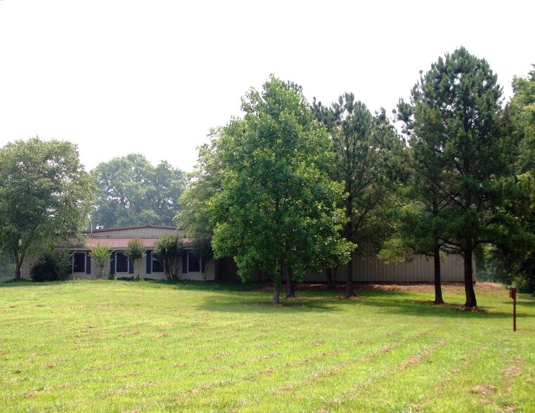 Primary Photo Of 7440 Highway 15, Ecru Warehouse For Lease