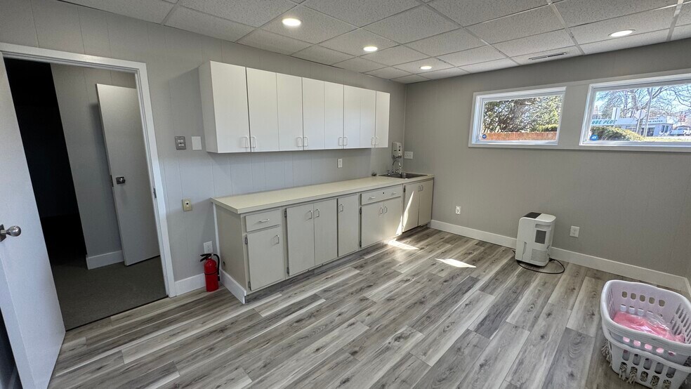 More Photos Of 210 Prospect Ave, Phillipsburg Office For Sale
